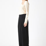 Cut out Long Sleeve Knit Top