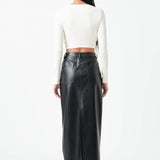 Front Twist Cropped Long Sleeve