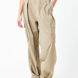 Low Waisted Pleated Cargo Pants