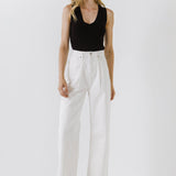 Sleeveless V-neck Top