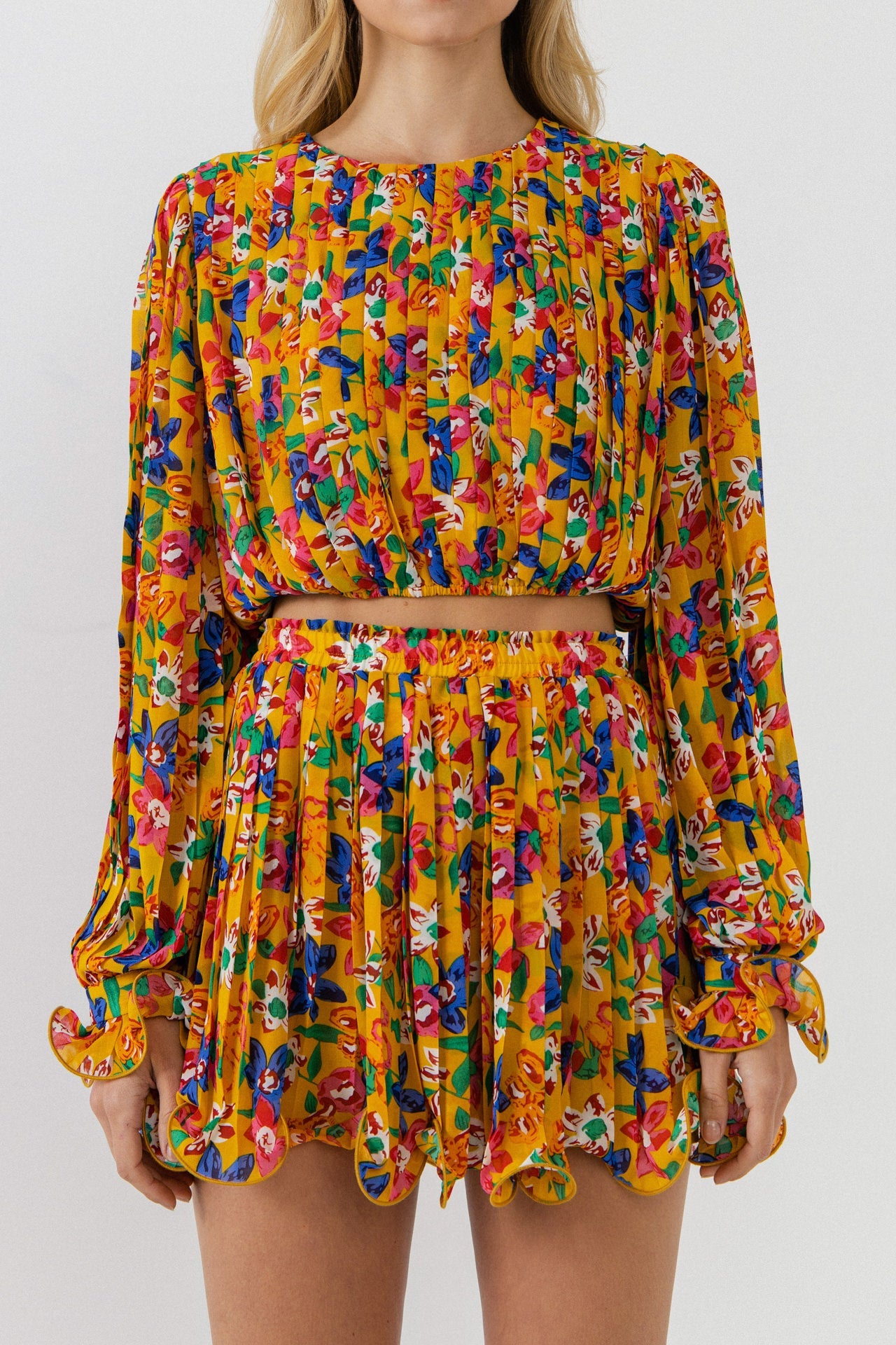 ENDLESS ROSE-Floral Pleated Blouson Crop Top-TOPS available at Objectrare