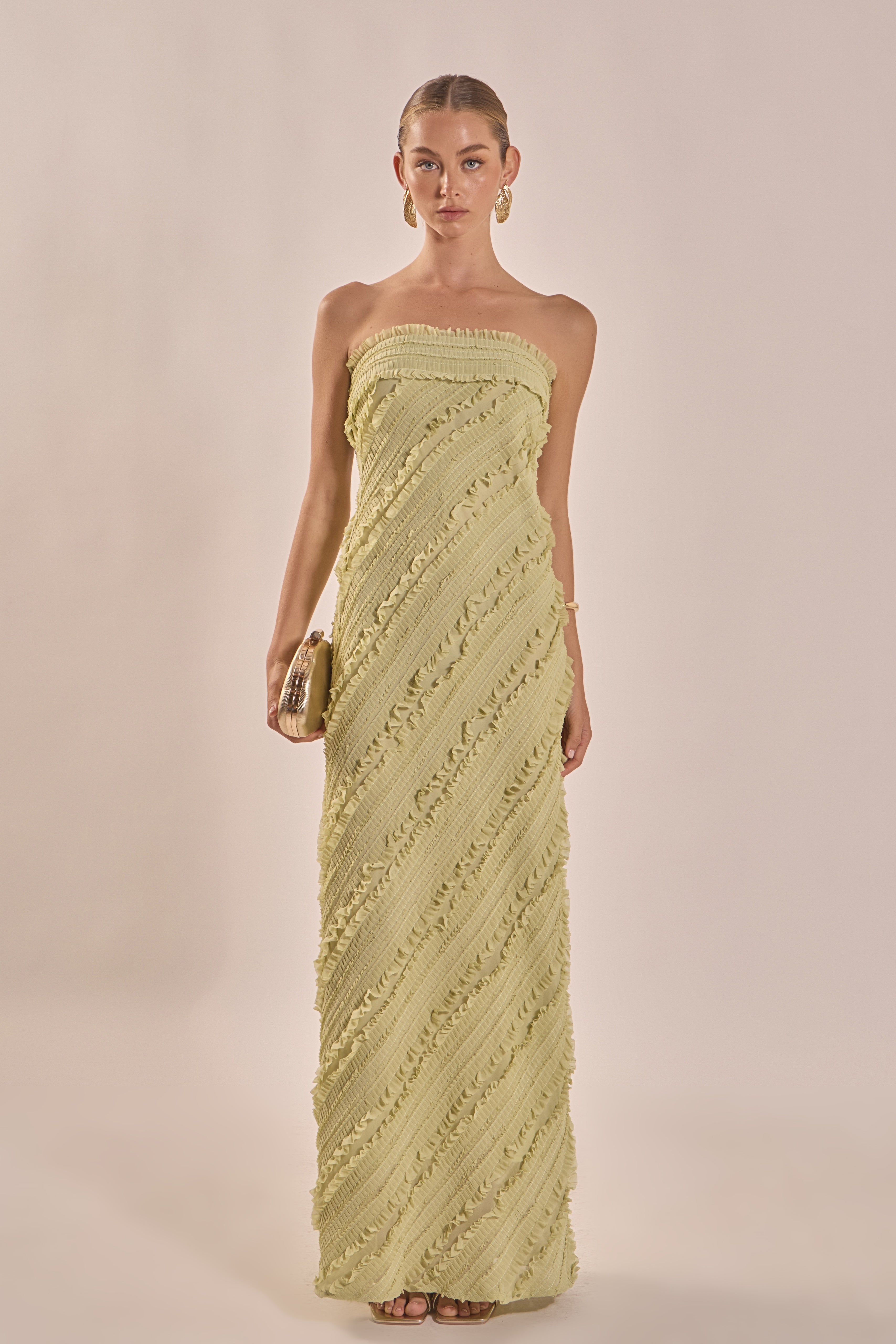 endless rose strapless ruffled maxi dress giving you a flattering and feminine silhouette Endless Rose - Strapless Ruffled