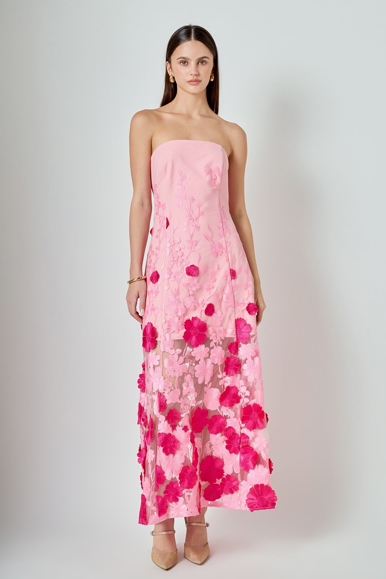 Embroidered 3D Applique Strapless Maxi Dress Embroidered 3D Applique Strapless Maxi Dress