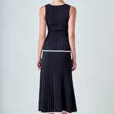 Knit Pleated Tip Detail Midi Skirt