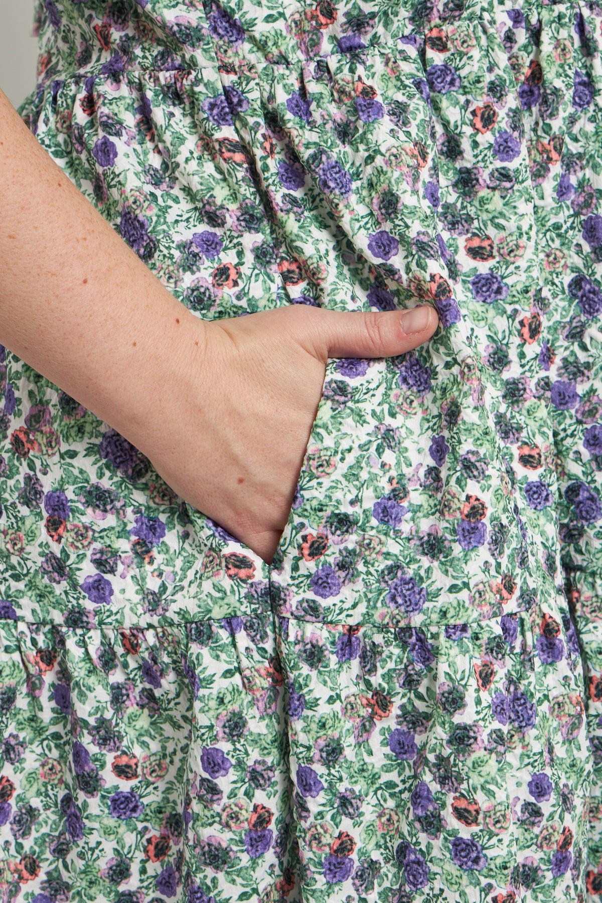 Floral Puff Sleeve Jacquard High Low Dress