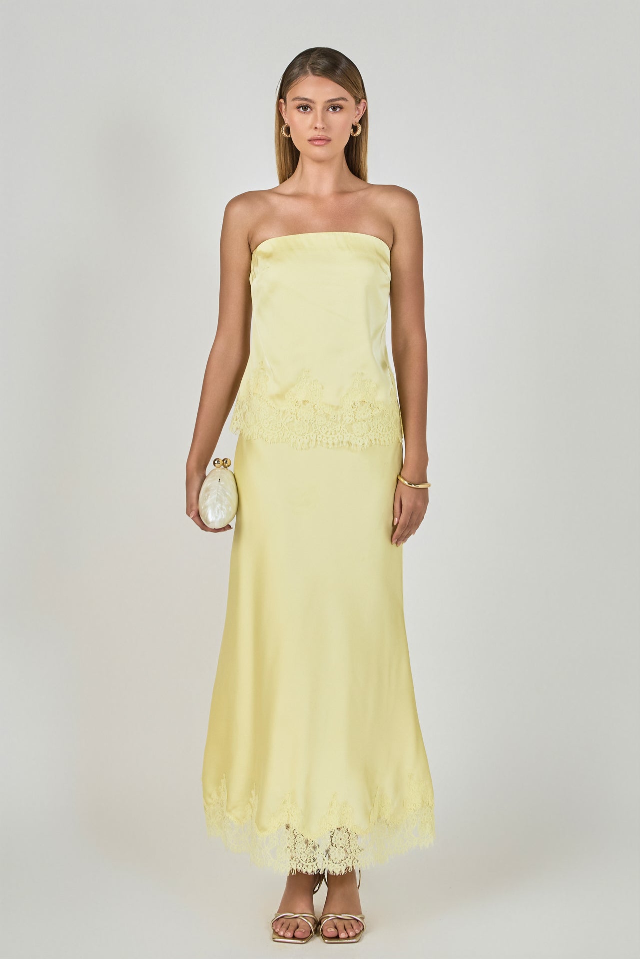 lace shirt under strapless dress The Shirt Under Strapless Dress Dilemma