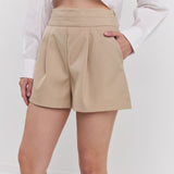 Waist Band Detail Shorts