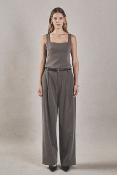 Back Bow Sleeveless Fitted Top