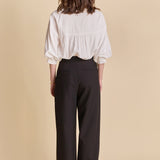 Mid Rise Pleated Wide leg Trousers