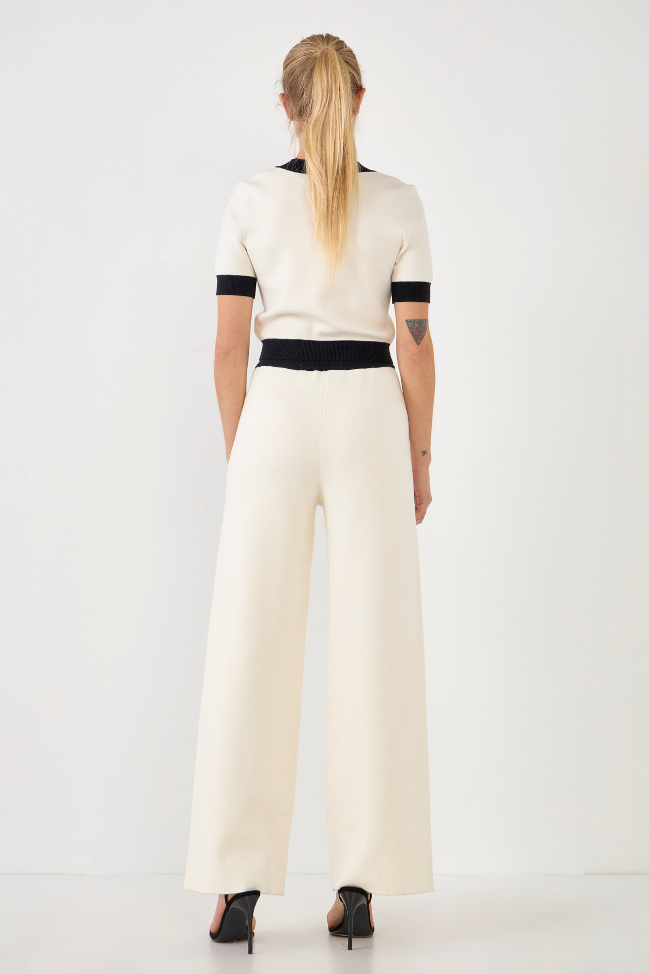 ENDLESS ROSE - Contrast Band Knit Pants with Gold Buttons - PANTS available at Objectrare