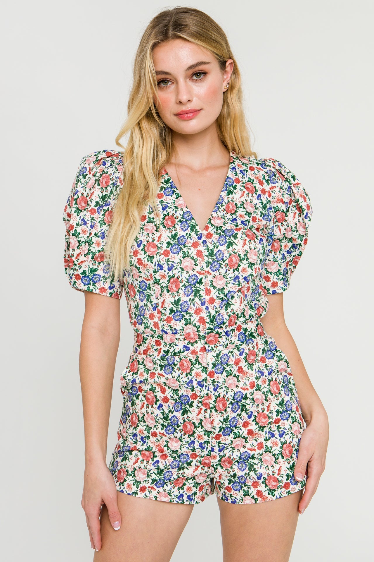 ENDLESS ROSE - Floral Print V-neck Top - TOPS available at Objectrare